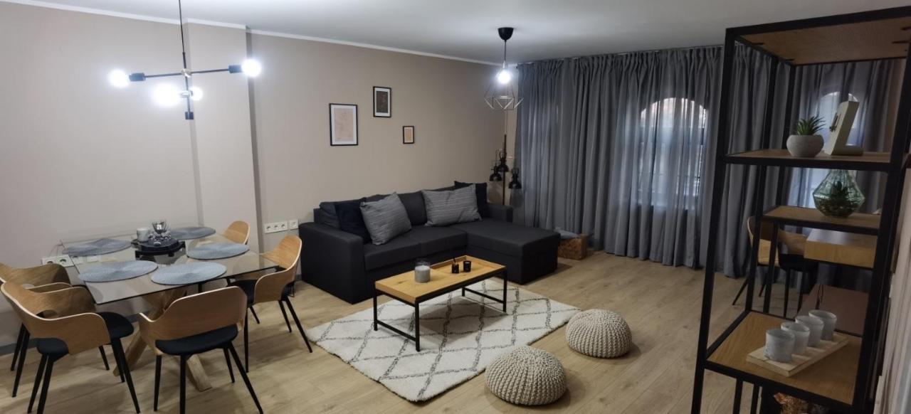 Mitra Luxury Apartments Шумен Экстерьер фото